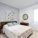 Home2book Stylish & Roomy Cruz Center Санта-Крус-де-Тенерифе