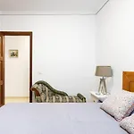 Home2book Stylish & Roomy Cruz Center *