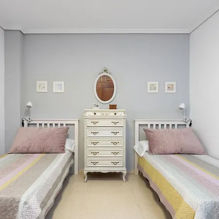 Home2book Stylish & Roomy Cruz Center Apartman